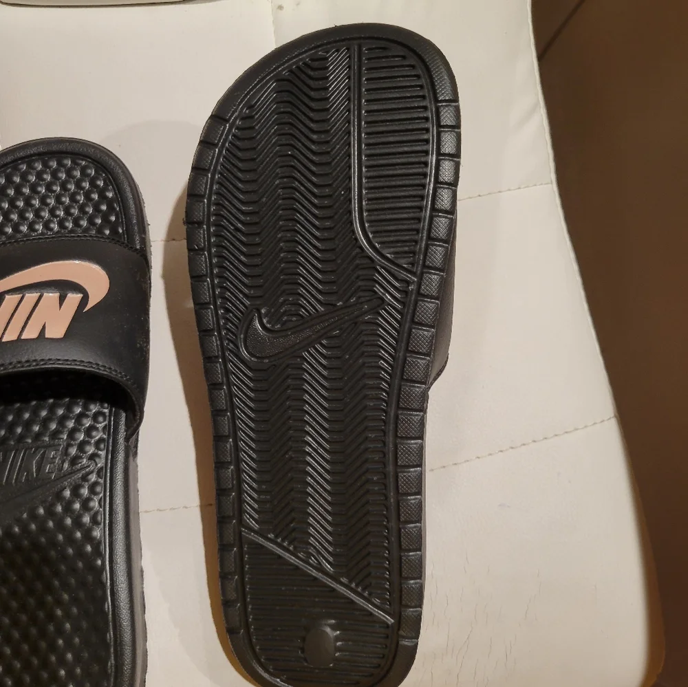 Nike Women's Slide